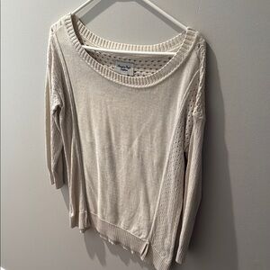 American Eagle Cream Knit Sweater 3/4 Sleeve